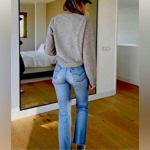 Revolve Vintage Levi’s 501 Straight Leg Jeans, Size 32